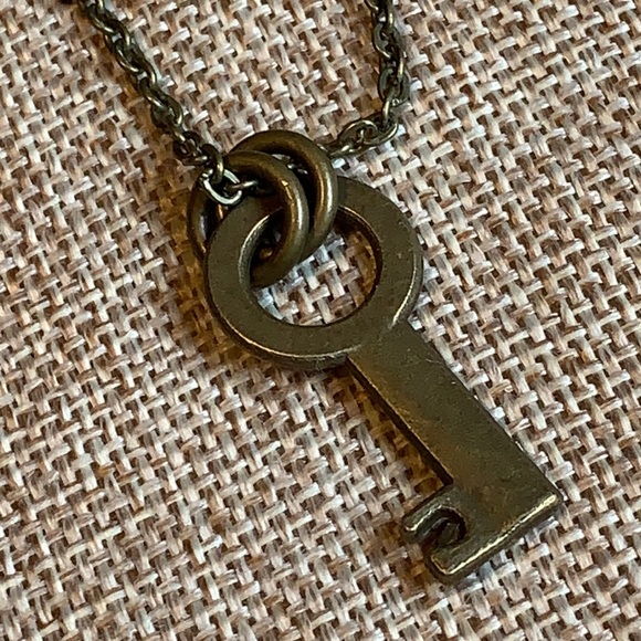 Key Necklace New Handmade New One of a kind - Picture 6 of 7